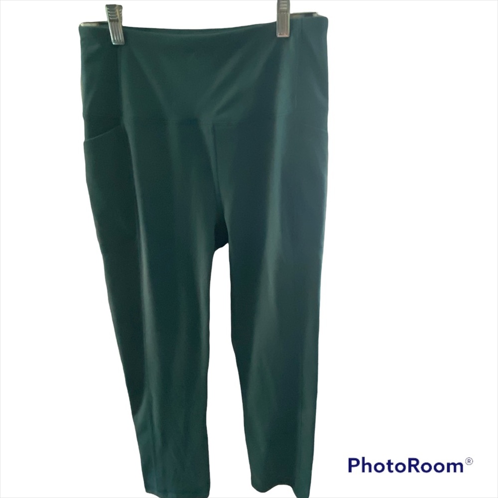 Green leggings size M RBX brand